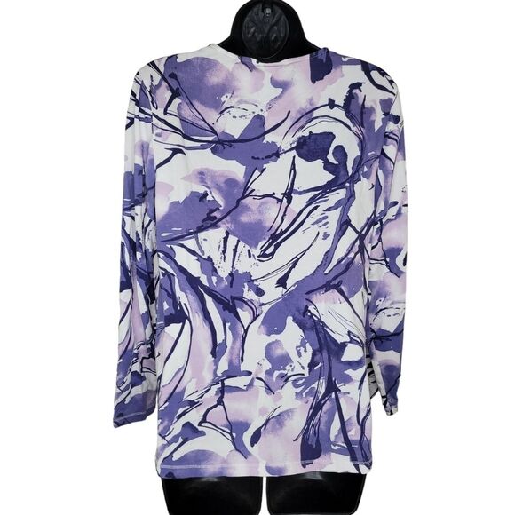 Weekends by Chico's Floral Sweeping Scoopneck Top Size 1 (medium) - Picture 4 of 6